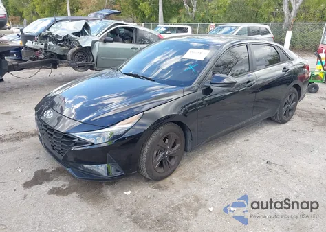 2021 Hyundai Elantra Sel z USA, uszkodzony, nr VIN 5NPLS4AG4MH019251